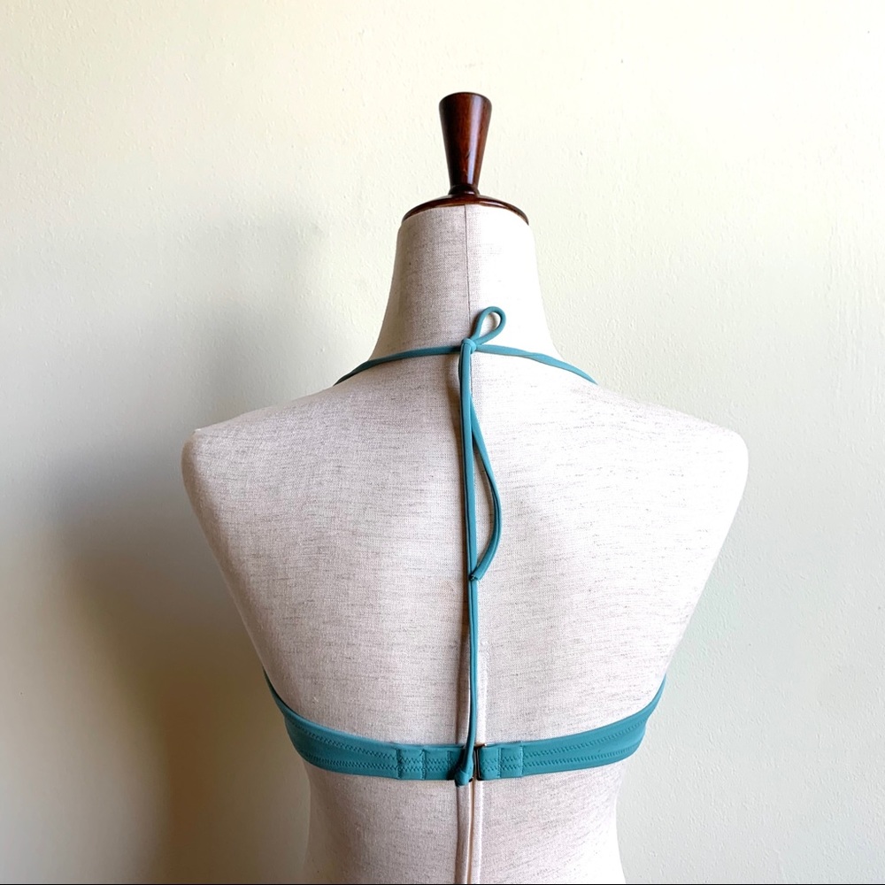 VICTORIA’S SECRET Aqua blue halter bikini & bottom 36B top Medium bottoms Molded - Picture 7 of 9
